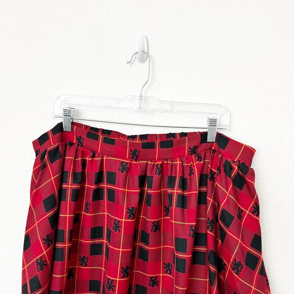 [Hot Topic] Harry Potter Red Gryffindor Plaid Mini Skirt Hogwarts Pockets Sz 2X - Picture 9 of 11